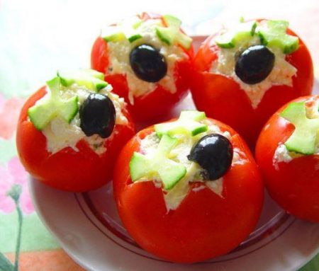 pomidory-farshirovanny-e-sy-rom