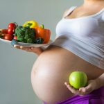Полезные и вредные фрукты при беременности